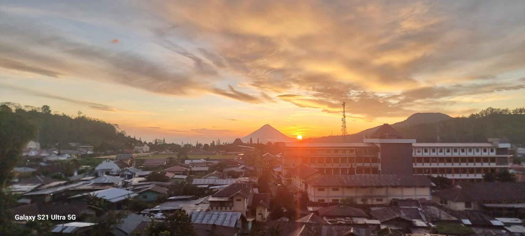 Bajawa-Roo Hotel Dış mekan fotoğraf