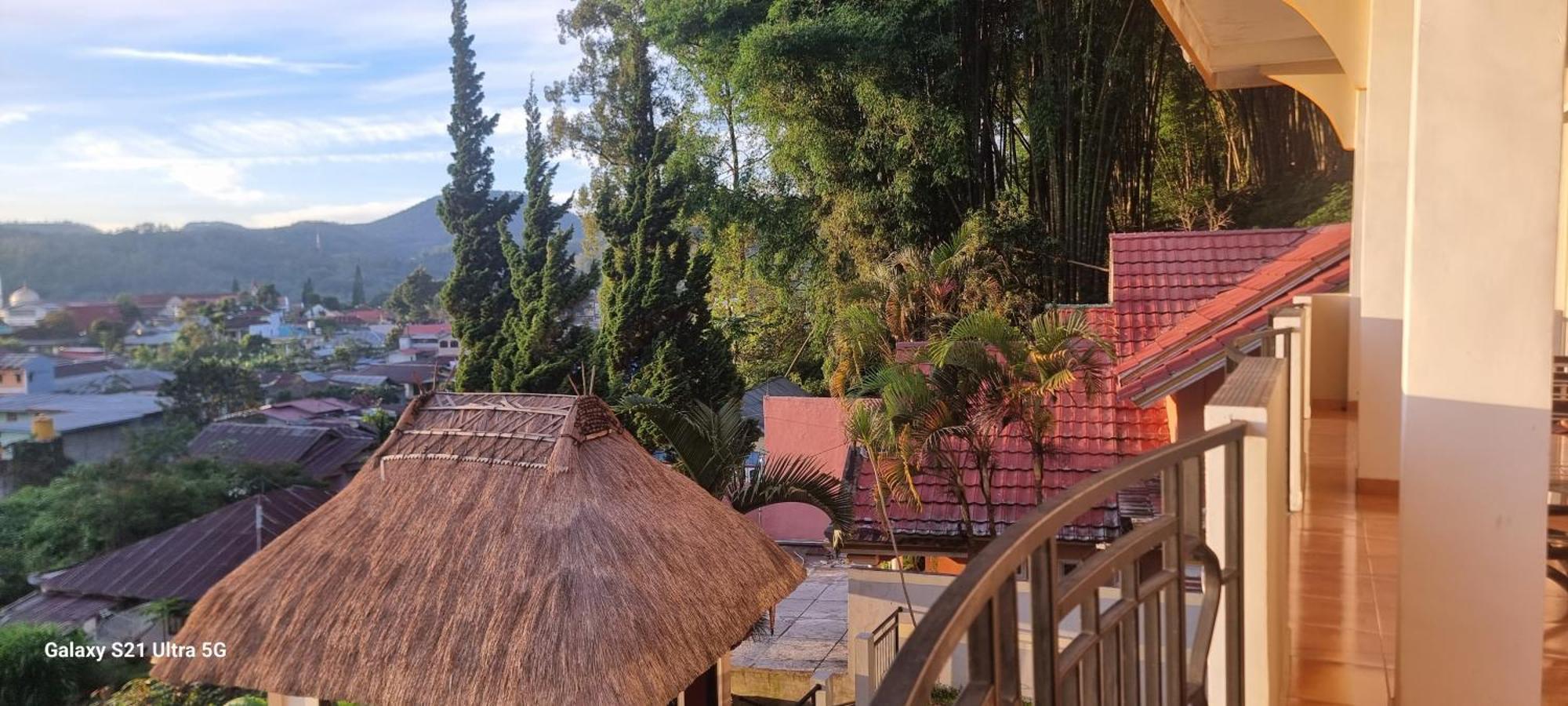 Bajawa-Roo Hotel Dış mekan fotoğraf