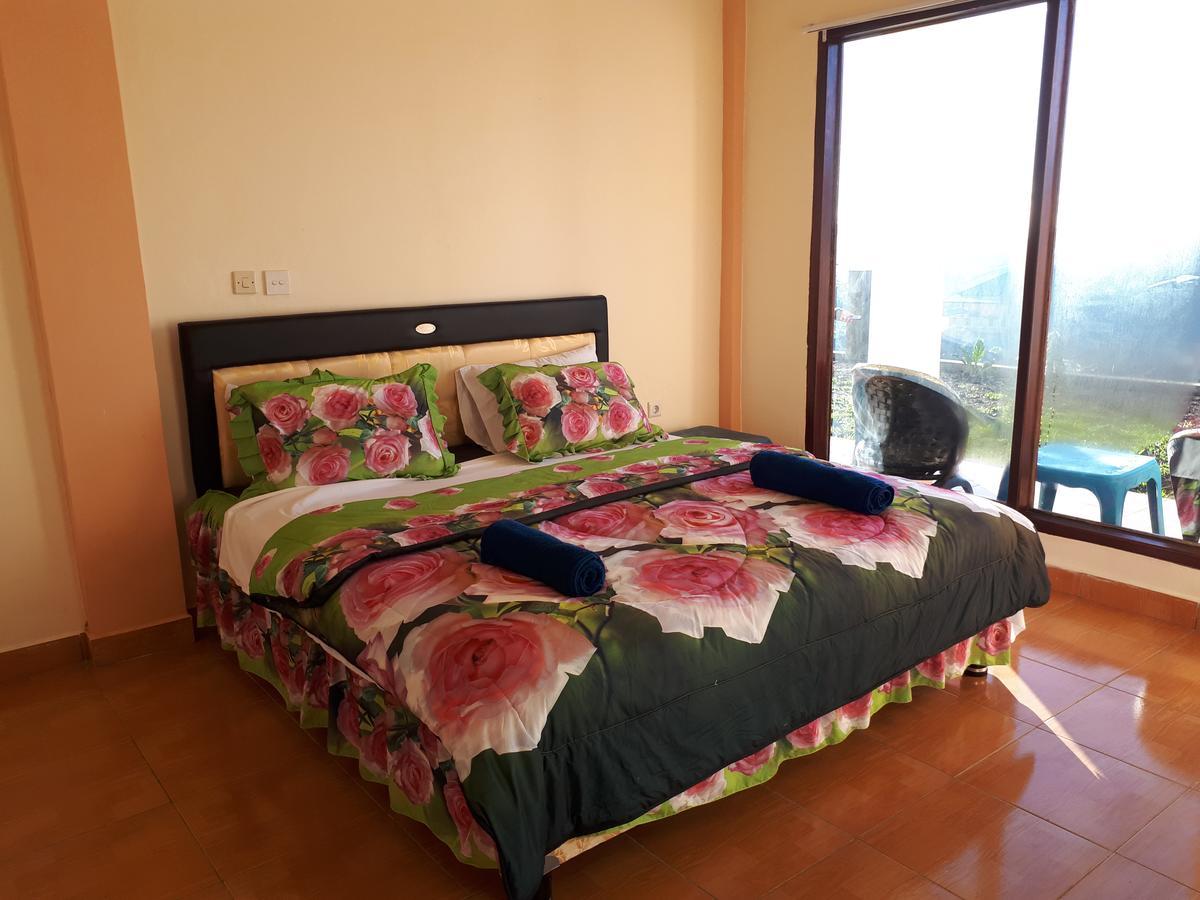 Bajawa-Roo Hotel Dış mekan fotoğraf